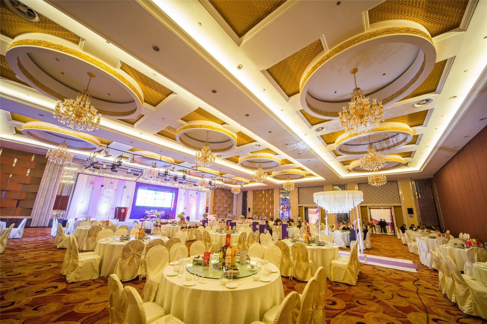 ז'אנגג'יאג'י Da Cheng Shan Shui Hotel מראה חיצוני תמונה